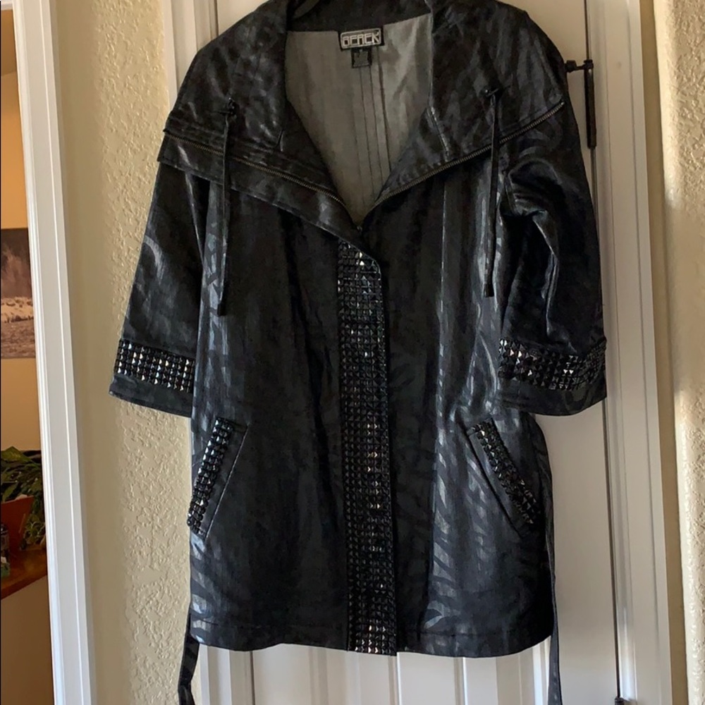 BEREK lightweight coat.